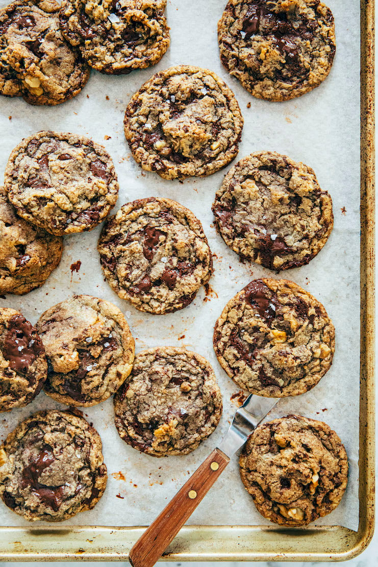Chocolate Chip Pecan Cookies: History, Recipe Tips, and Creative Serving Ideas