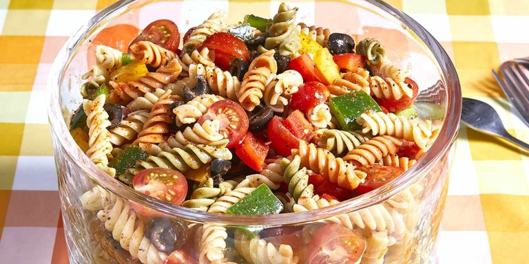 Seafood Pasta Salad Recipe: Ingredients, Nutritional Benefits, and Serving Ideas