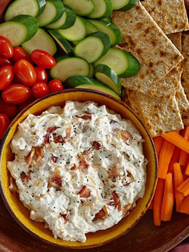 Hidden Valley Bacon Cheddar Dip: Perfect Snack for Any Occasion