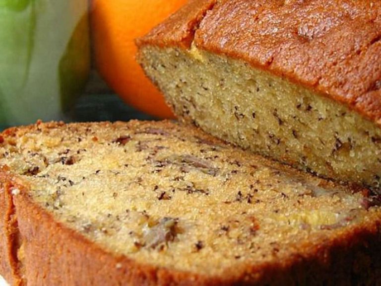 Janets Rich Banana Bread Recipe: Moist, Delicious, and Easy to Make