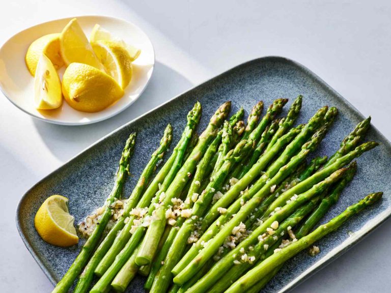 Pan Fried Asparagus: Tips, Nutritional Benefits, and Delicious Pairings