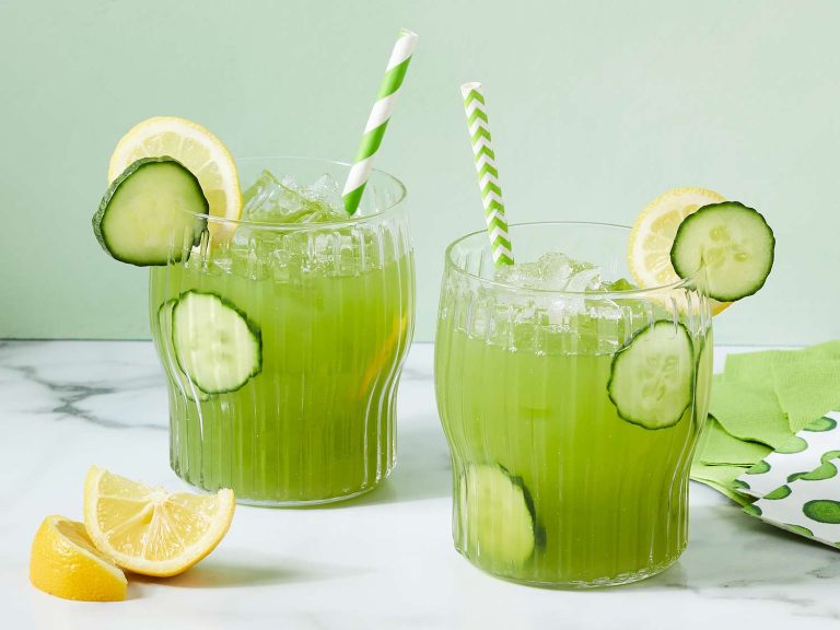 Strawberry Lemonade: Refreshing Summer Drink, History, Recipe, and Pairing Ideas