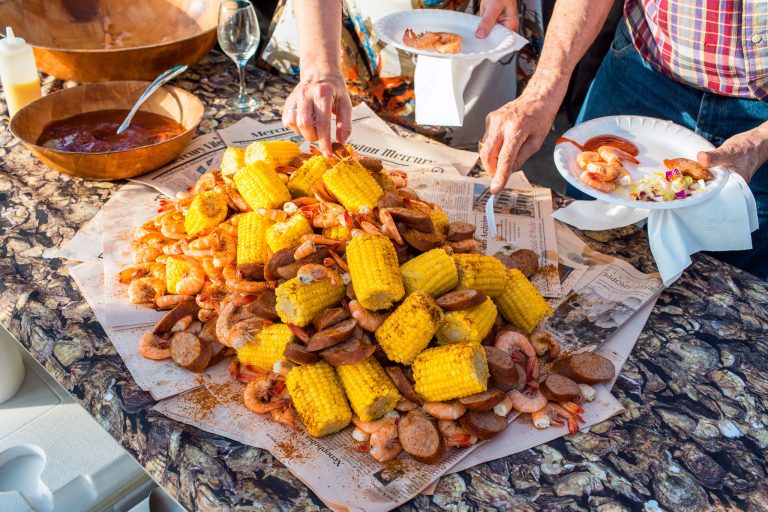 Seafood Boil: History, Regional Flavors, and How to Host Your Own Feast