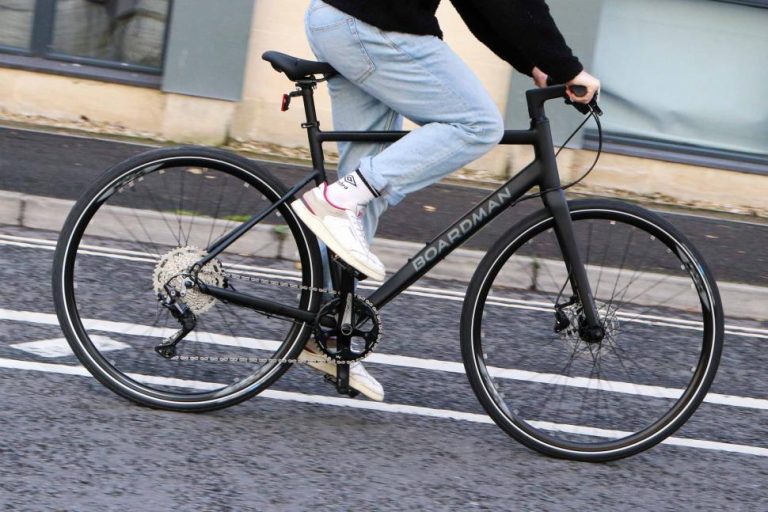 9 Best Hybrid Bikes for 2024: Top Picks for Commuters, Fitness, and Comfort Riders