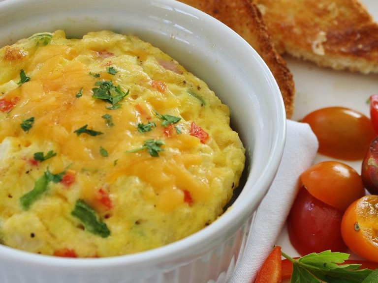 Baked Omelet: Easy, Nutritious, and Delicious Recipes