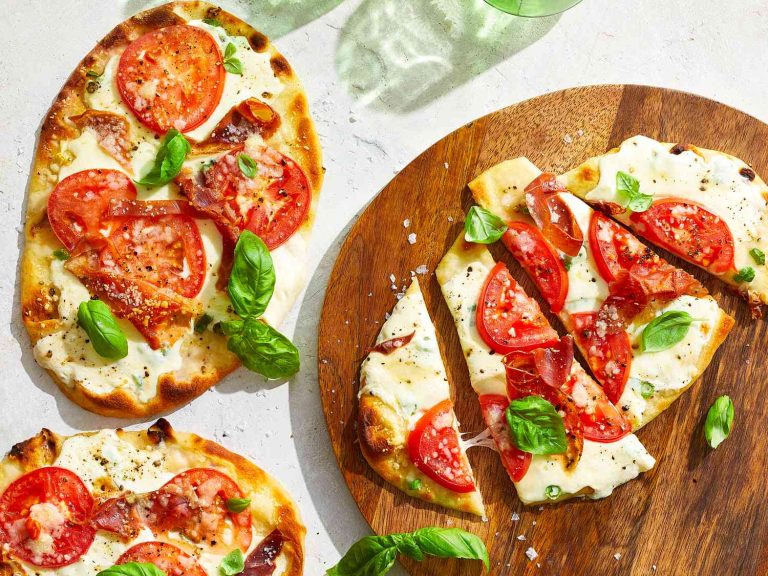 Naan Bread Margherita Pizza With Prosciutto: Easy Recipe & Tips