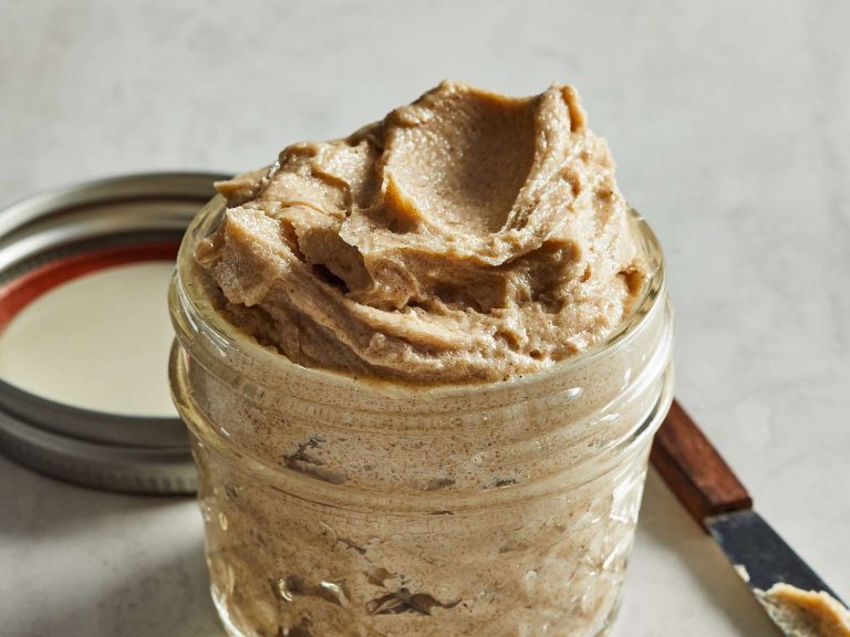 Brown Sugar Cinnamon Butter: A Sweet and Spicy Spread