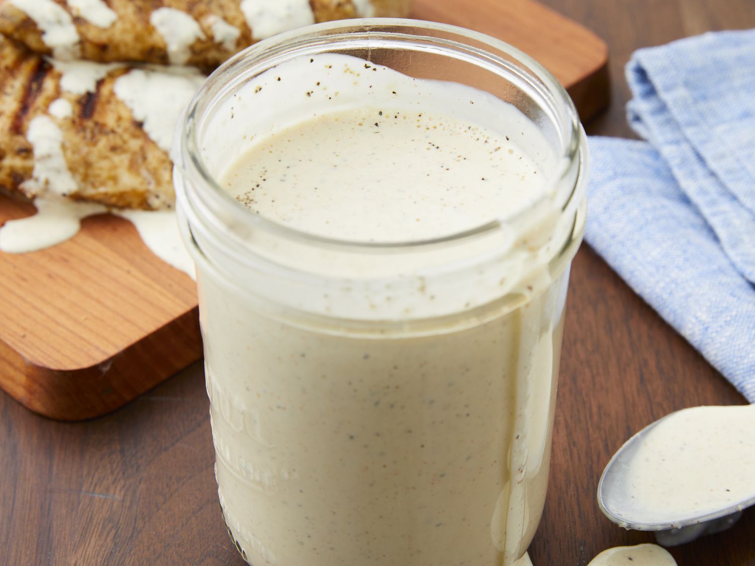 Alabama Style White Barbecue Sauce: Recipe & Tips