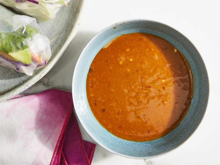 Spicy Thai Peanut Sauce: Recipes, Origins, and Nutritional Benefits
