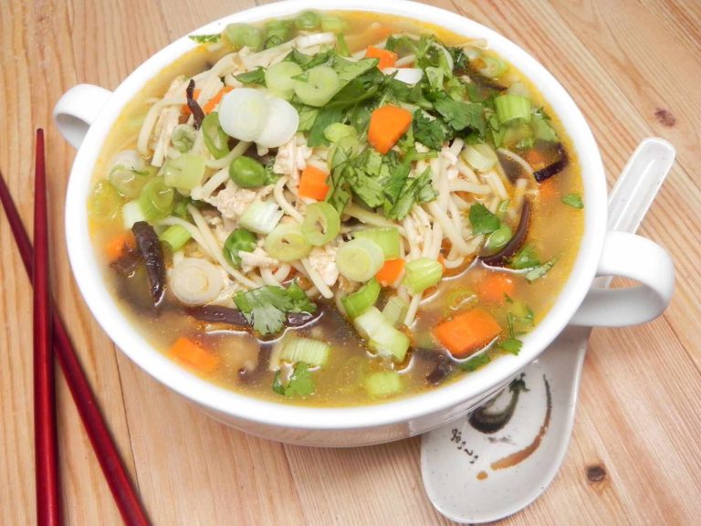 Cambodian Lemongrass Chicken Soup: A Flavorful Recipe Guide