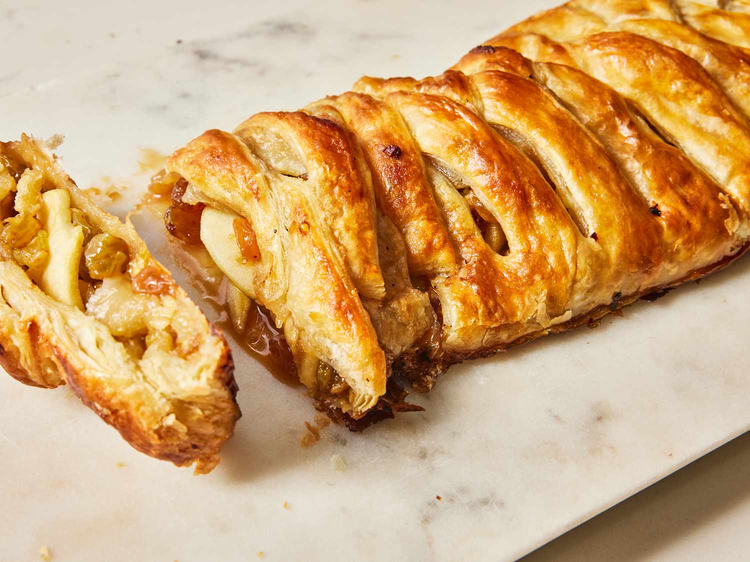 Apple Strudel Recipe: Step-by-Step Guide for Dough, Filling, and Perfect Baking Tips