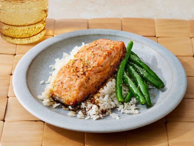 Maple Salmon Recipe: Ingredients, Cooking Tips, and Serving Suggestions