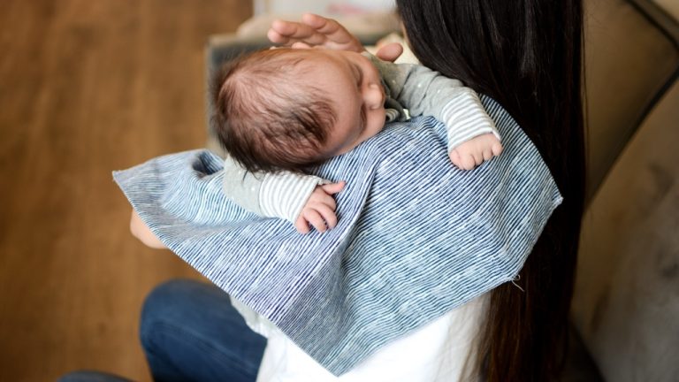 9 Best Burp Cloths: Top Picks for Absorbency, Durability, and Comfort