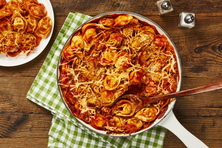One Pot Tortellini Bake Recipe: Delicious Variations & Serving Tips