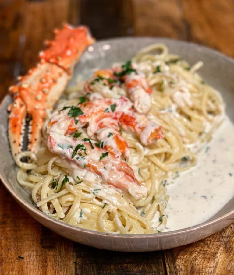 Crab Alfredo Recipe: Creamy Pasta Dish with Perfect Pairings and Serving Tips