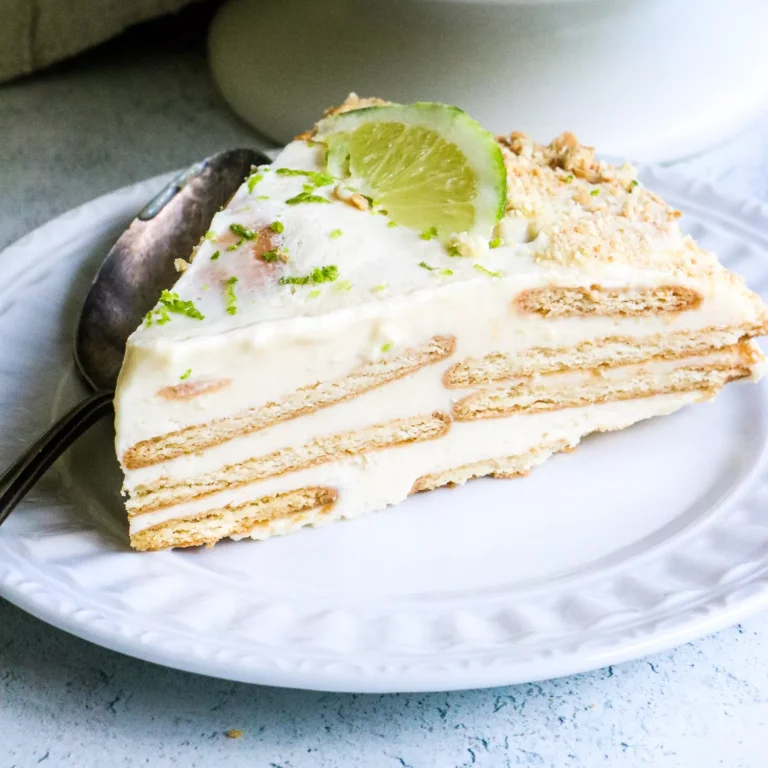 Carlota De Limon: The Classic Mexican Lemon Icebox Cake