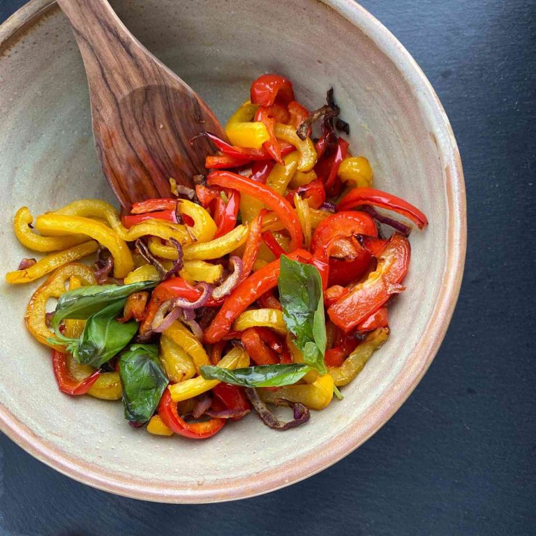 Air Fried Roasted Sweet Peppers and Onions: A Healthy and Delicious Side Dish Recipe