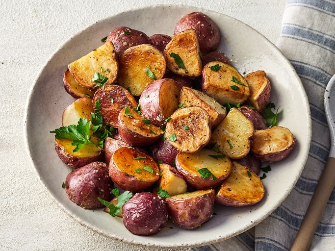 Roasted Red Potatoes Recipe with Easy Prep and Nutritional Benefits