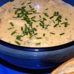 South Carolina She Crab Soup: Origins, Recipes, and Best Places to Taste