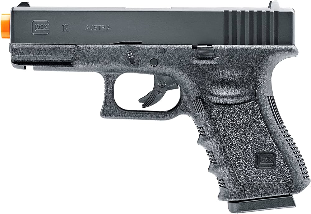 9 Best Airsoft Pistols: Detailed Reviews, Buying Guide, and Maintenance Tips