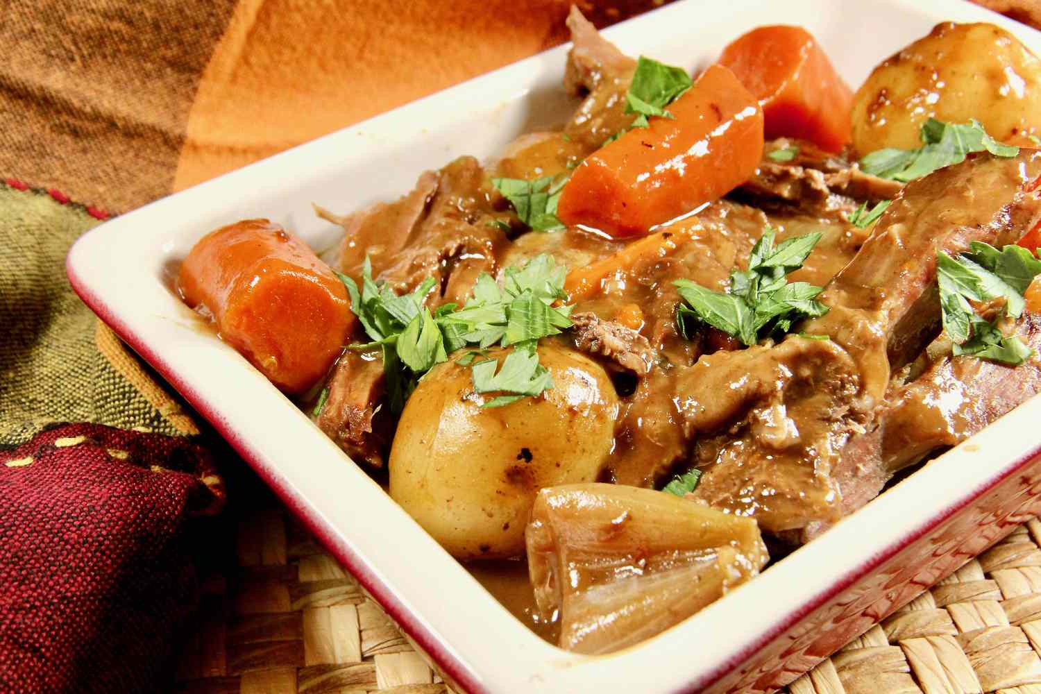 Paula's Dutch Oven Pot Roast Recipe: Best Techniques for a Flavorful, Healthy Meal