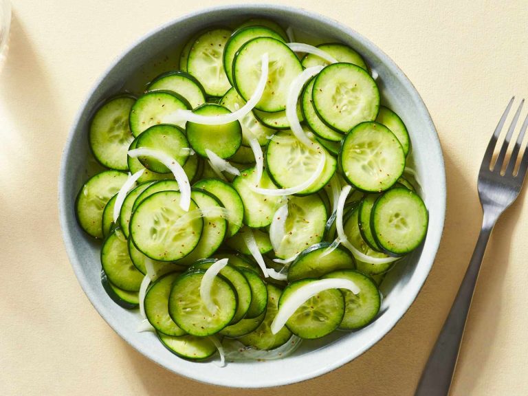 Crisp Marinated Cucumbers: Easy Recipe and Serving Ideas