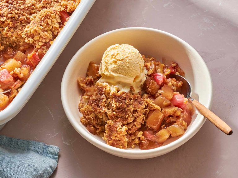 Apple Rhubarb Crisp: Recipe, Tips, and Serving Suggestions