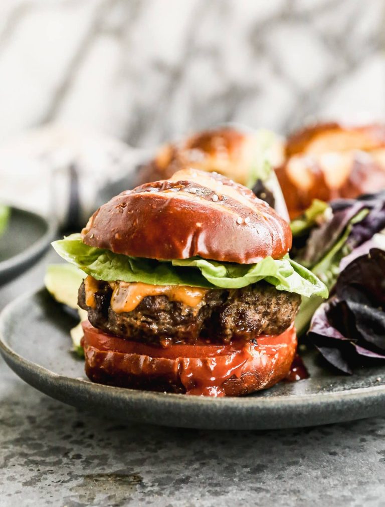 Air Fryer Burgers: Tips, Reviews, and Top Air Fryers