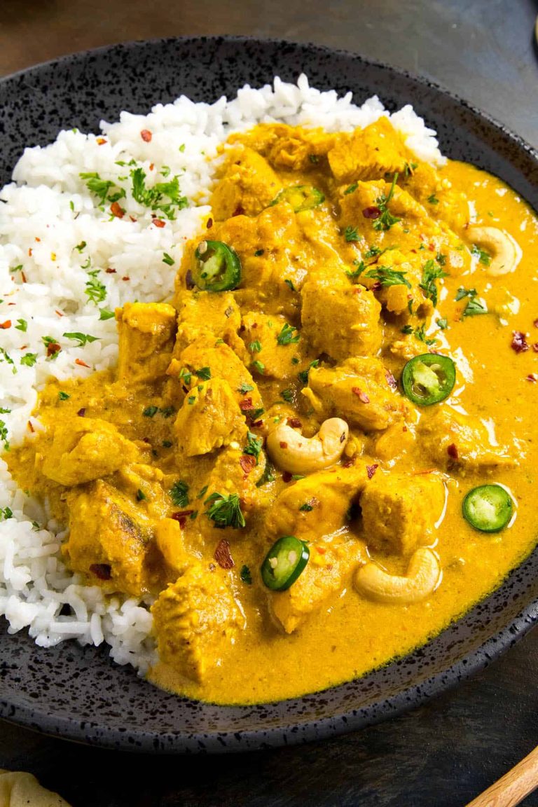 Creamy Cashew Chicken Curry Recipe: Authentic Indian Flavors and Health Benefits