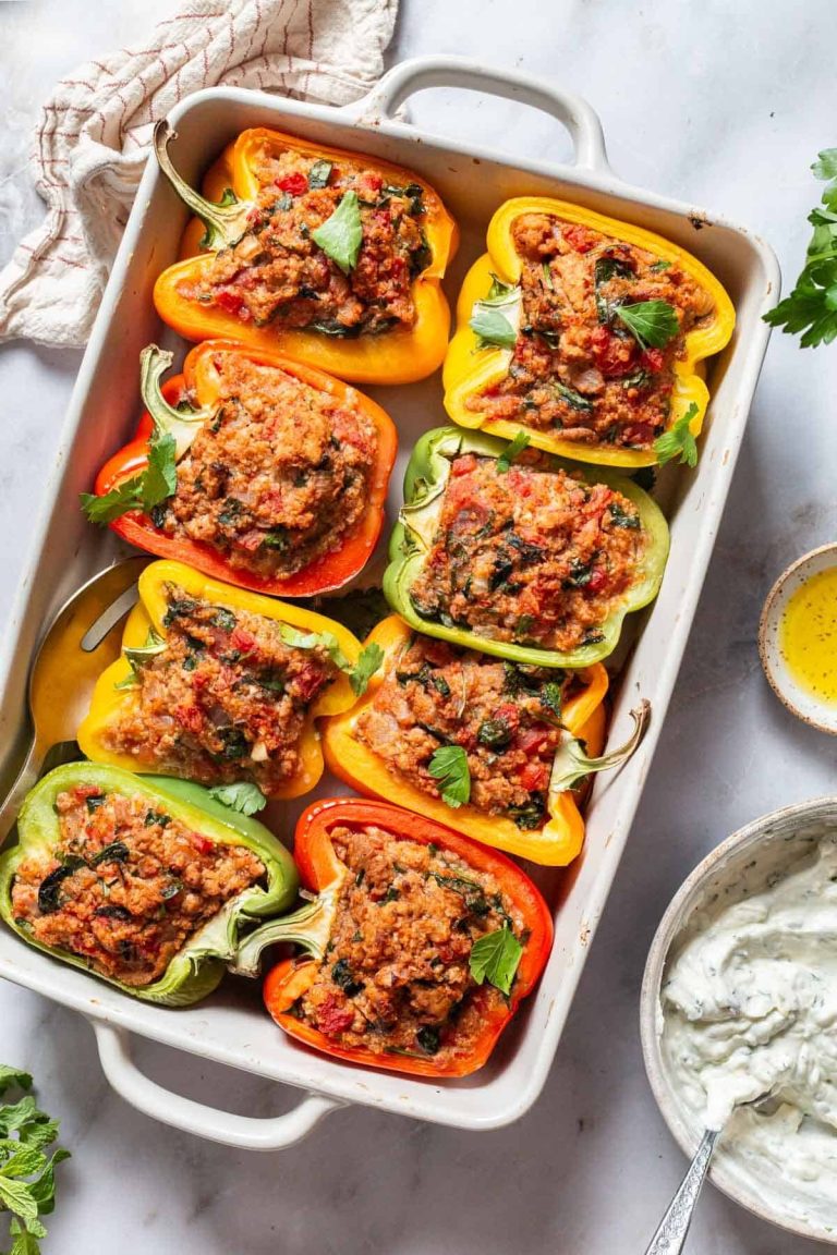 Stuffed Peppers: Origins, Recipes, Nutritional Benefits, and Perfect Pairings