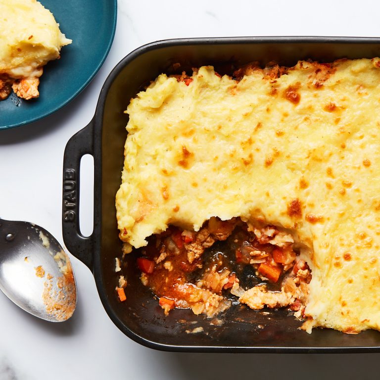 Chicken Shepherd Pie: A Light and Delicious Twist on a Classic Comfort Food