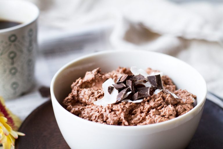 Chocolate Coconut Overnight Oats: Benefits, Recipes, and Vegan Options