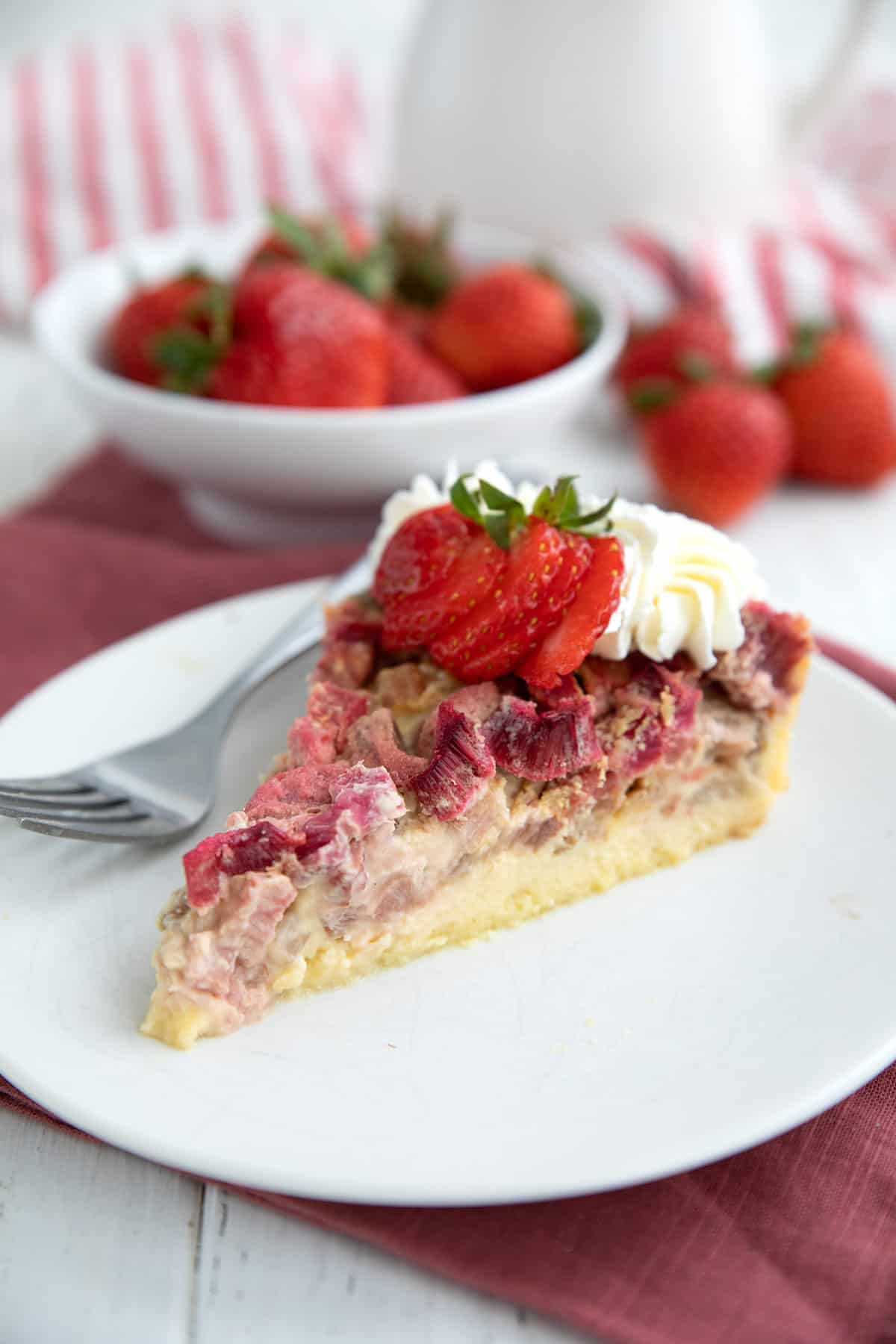 Strawberry Rhubarb Custard Pie: A Step-by-Step Guide