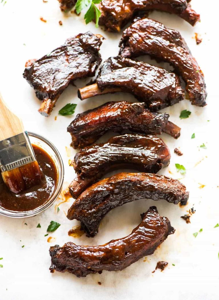 Master Tender Slow Cooker Ribs with Flavorful Homemade Sauces and Sides