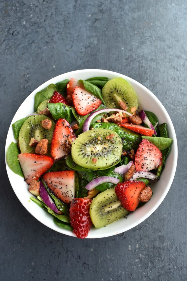 Strawberry Kiwi and Spinach Salad Recipe: A Nutritious Delight