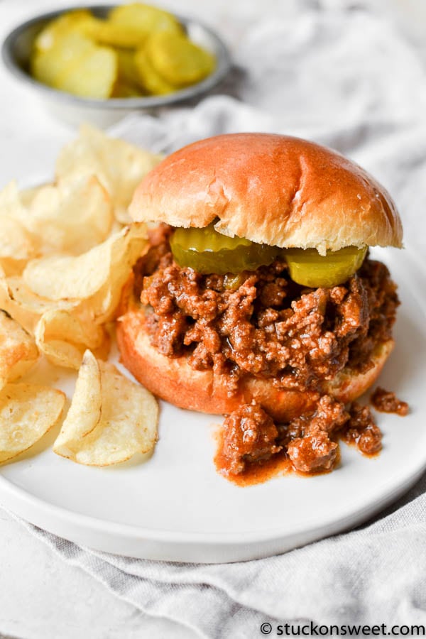 Sloppy Joes: A Timeless Recipe and Delicious Serving Ideas