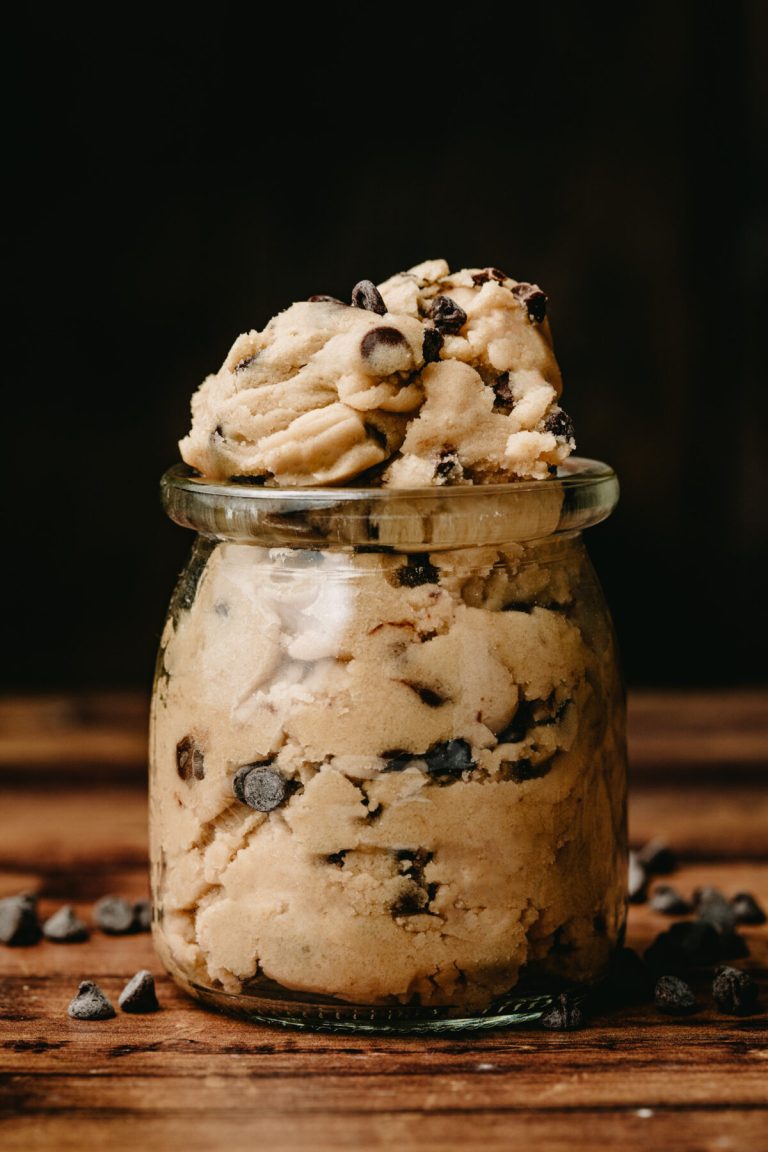 Eggless Cookie Dough : Safe, Delicious, and Versatile Recipes and Tips