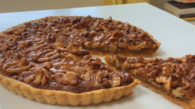 English Walnut Pie Recipe: Origins, Preparation, and Health Benefits