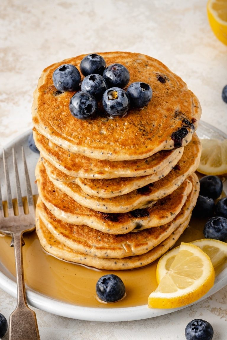 Lemon Blueberry Pancakes: Perfect Recipe for a Refreshing Breakfast