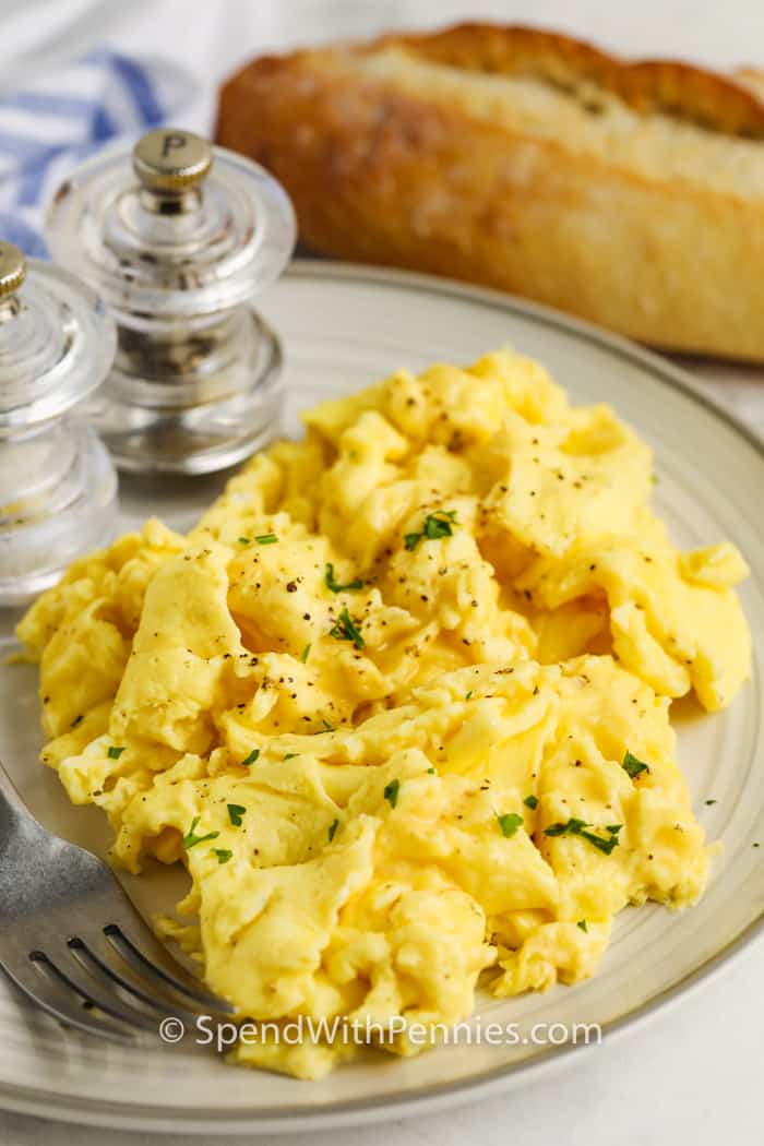 Fluffy Scrambled Eggs: The Ultimate Guide to Perfect Breakfast Bliss