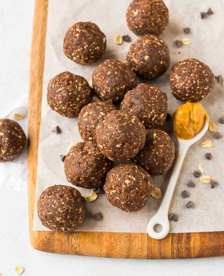 Chocolate Protein Balls: A Nutritious, Energy-Boosting Snack for All Diets