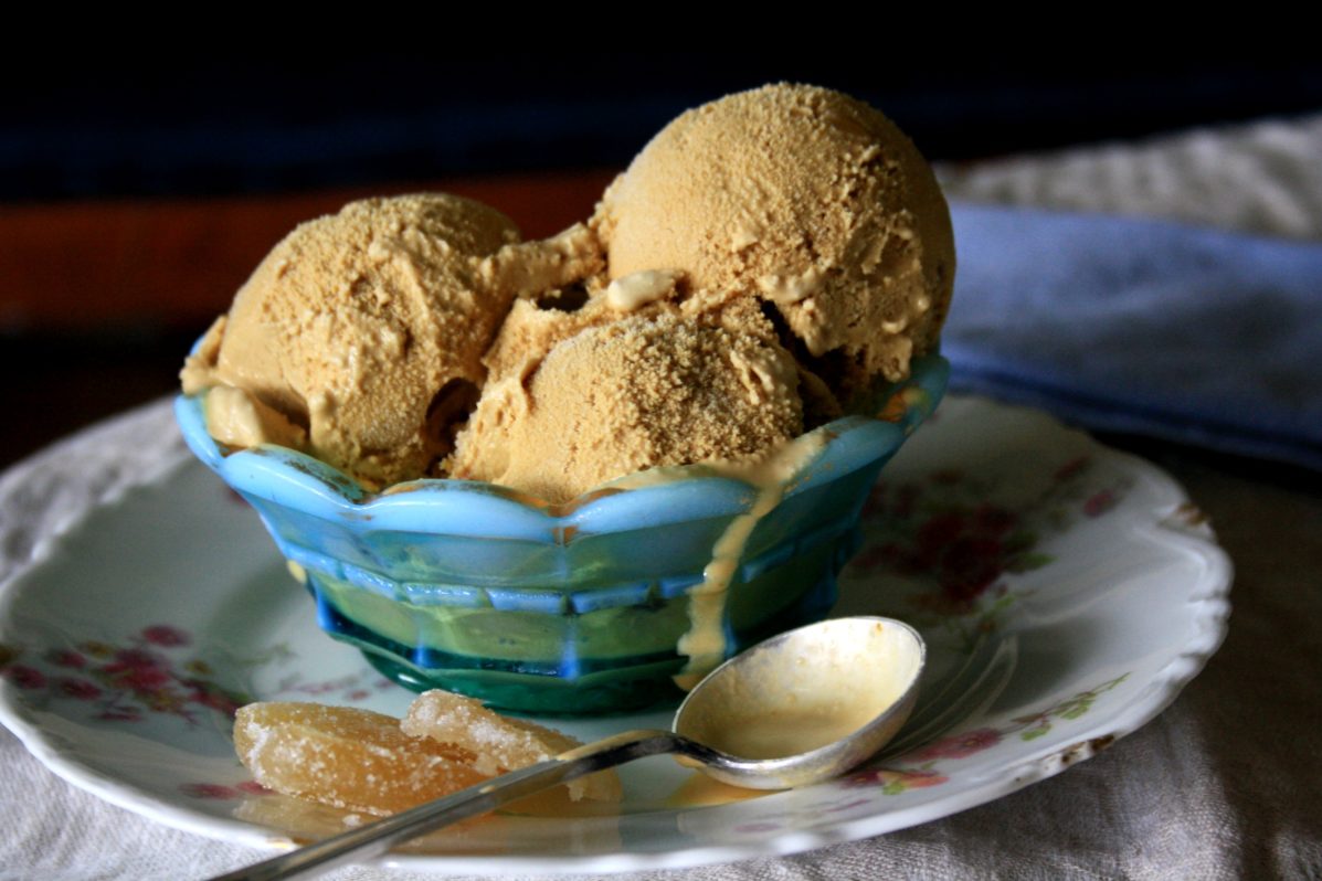 Molasses Ice Cream