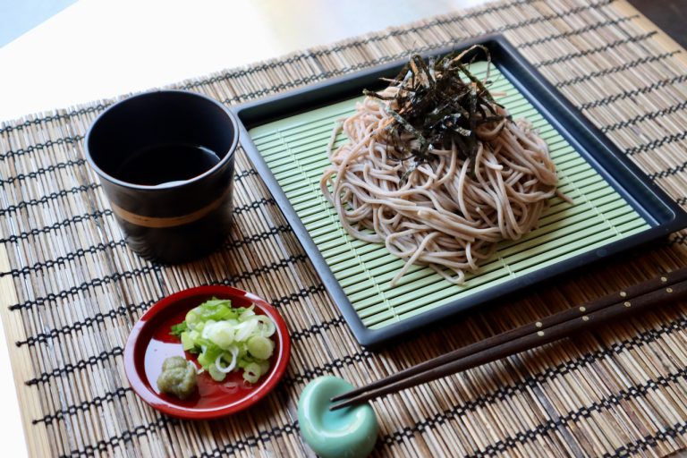 Zaru Soba: A Guide to Authentic Japanese Chilled Buckwheat Noodles