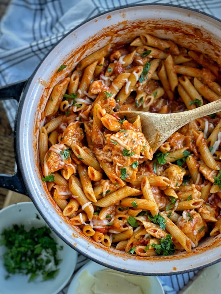 Chicken and Noodles Recipe: Quick, Nutritious, and Delicious