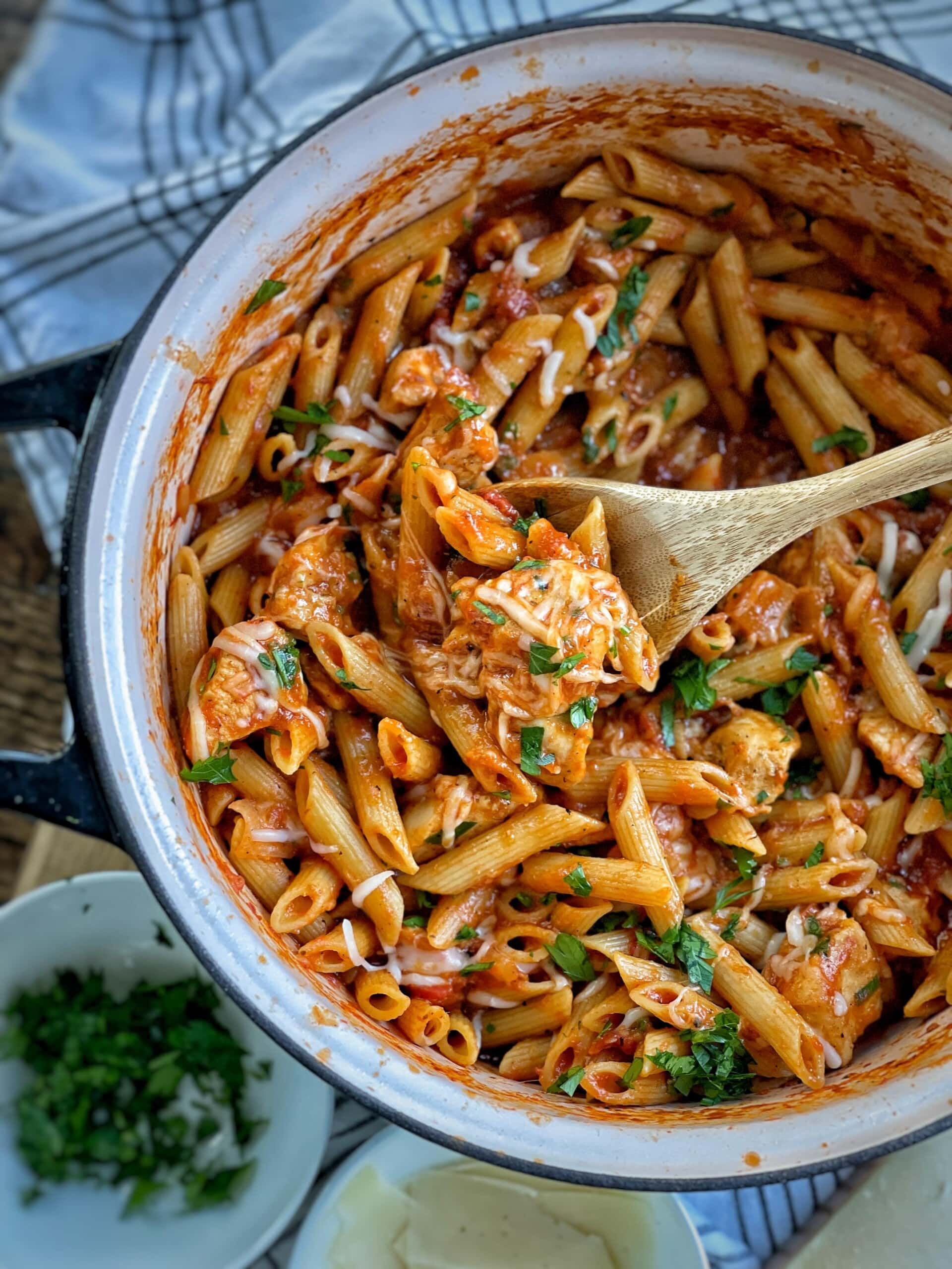 Lighter Chicken Fettuccine Alfredo Recipe: Healthy, Delicious, and Easy to Make