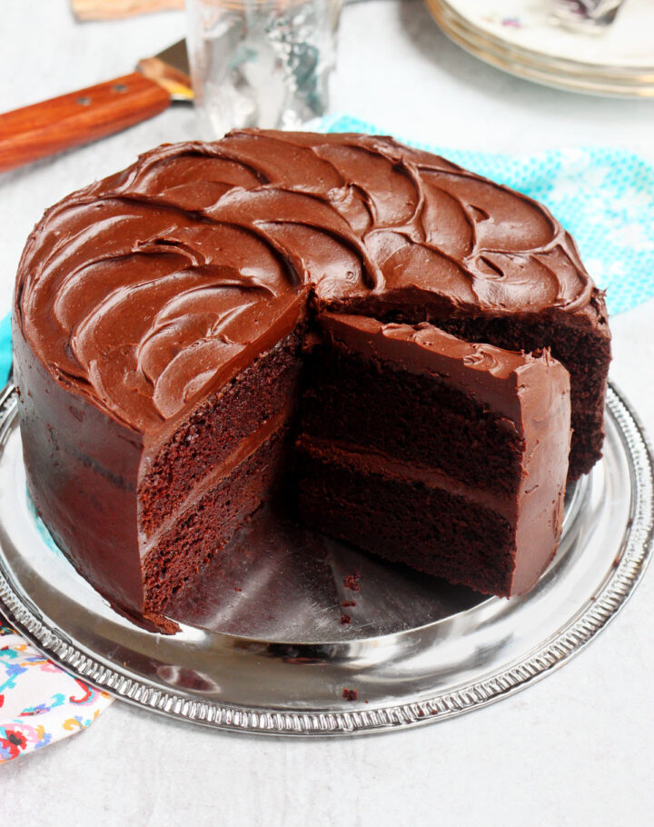 Chocolate Oil Cake Recipe: Moist, Delicious, and Easy Variations You’ll Love