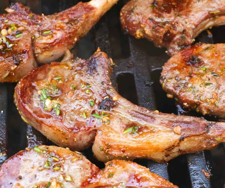 Simple Grilled Lamb Chops: Tips, Tricks, and Delicious Pairings