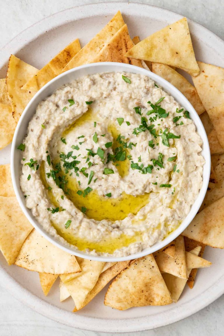 Baba Ghanoush: A Delicious, Healthy Middle Eastern Dip Recipe