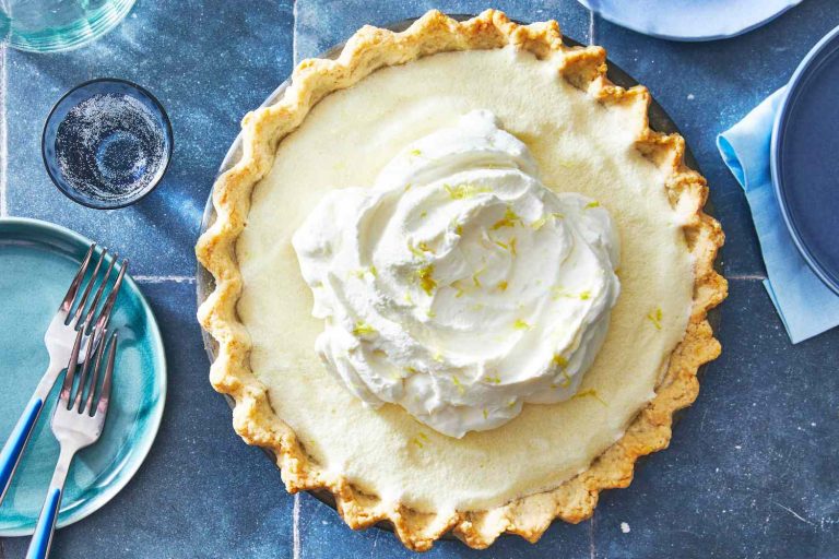 Lemon Chiffon Pie Recipe: Light, Citrusy, and Delightfully Easy to Make