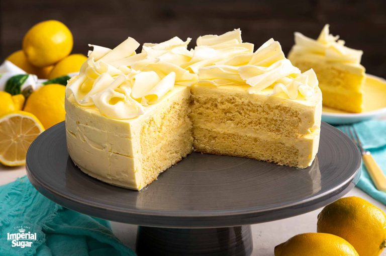 Limoncello Cake: A Perfect Dessert for Any Occasion